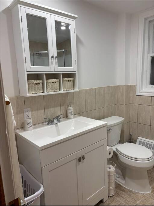 Cozy Spacious Work Friendly Lotus With Garden View High Speed Free Wi Fi And Parking Adjacent To Downtown Montreal Zewnętrze zdjęcie